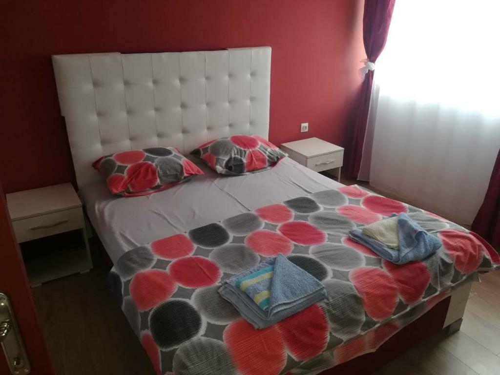 Apartman Ivana Ica Soko Banja Exterior foto